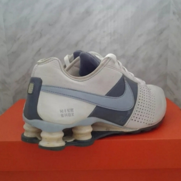 Nike Shox NZ Women's Athletic Running Shoes White gray 317549-141 Size 8 R4 - Picture 4 of 7